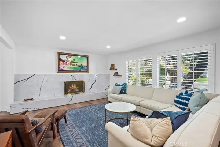 26950 Helmond Drive, Calabasas, California 91301