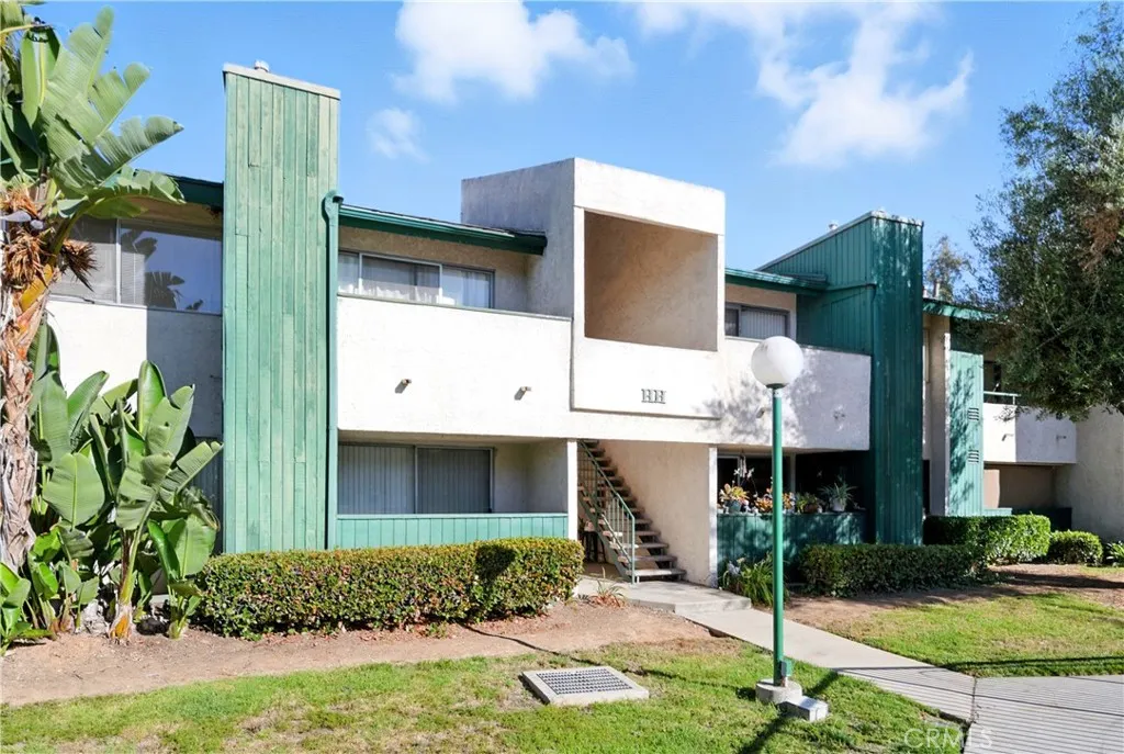 15438 La Mirada Boulevard Hh208, La Mirada, California 90638, 1 Bedroom Bedrooms, ,1 BathroomBathrooms,Residential,For Sale,La Mirada,PW25168137