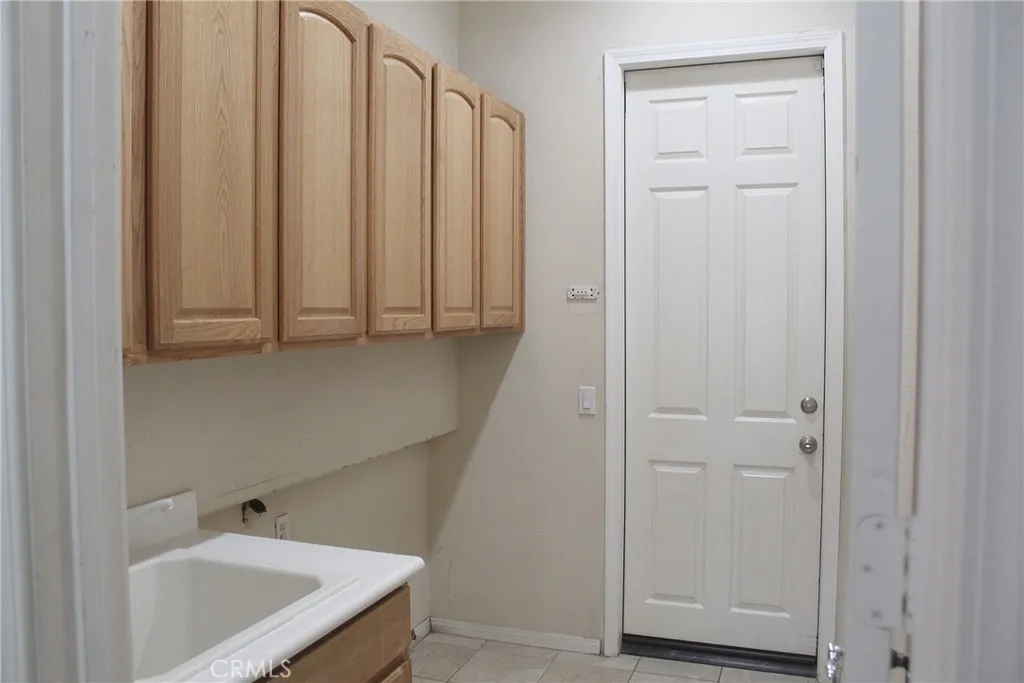 10854 Aster Lane, Apple Valley, California 92308 home-pic-7