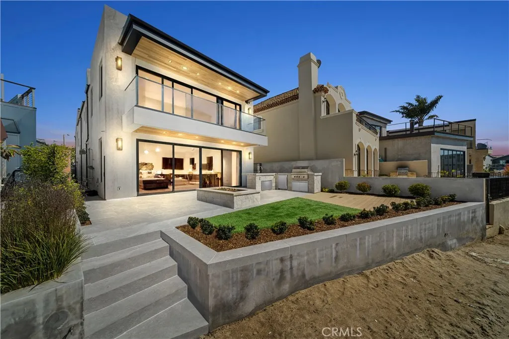 20 Balboa Coves, Newport Beach, California 92663 home-pic-4