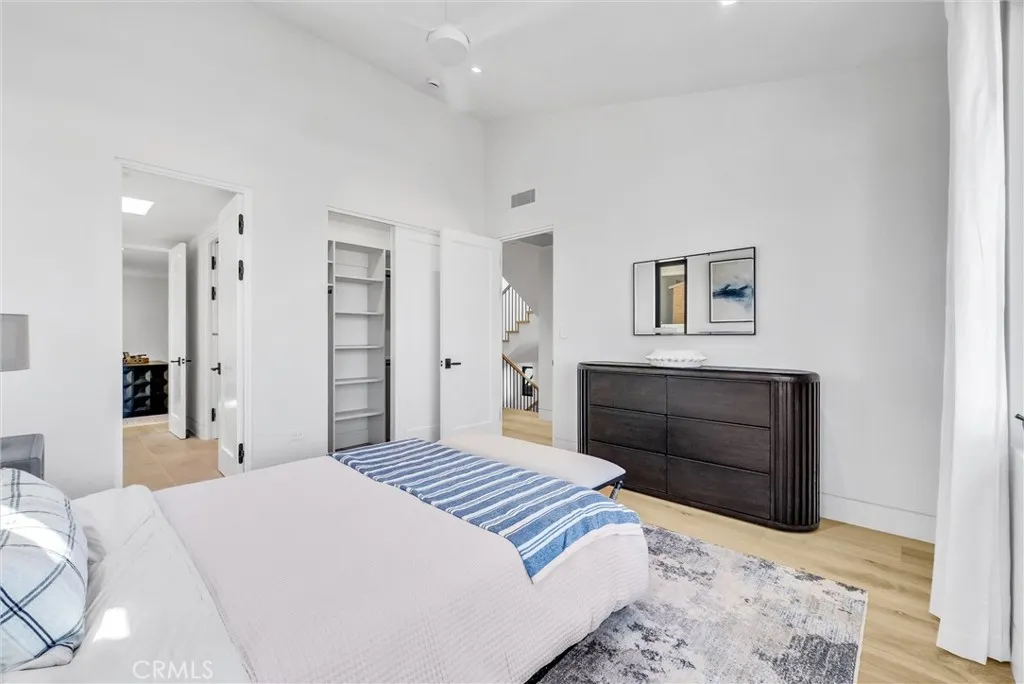 20 Balboa Coves, Newport Beach, California 92663 home-pic-45