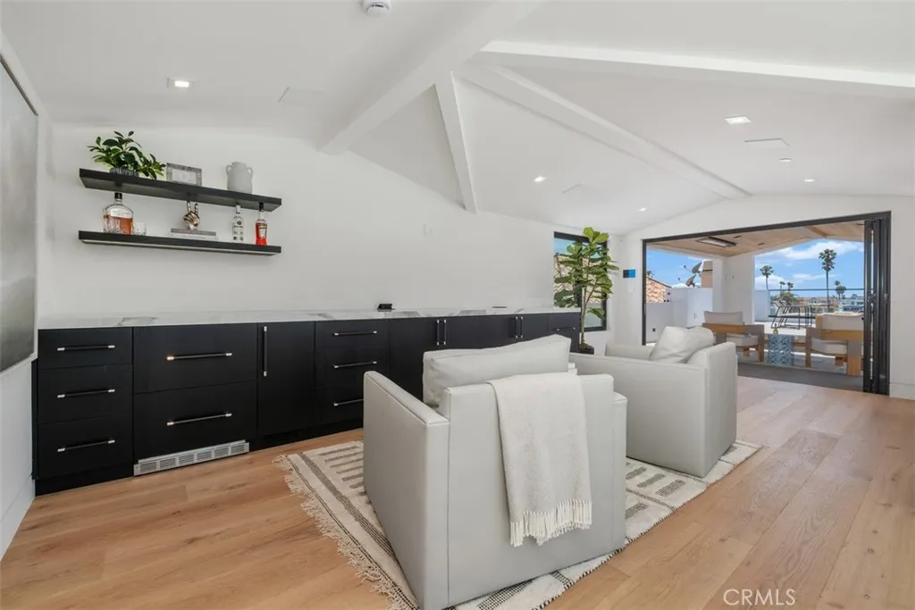 20 Balboa Coves, Newport Beach, California 92663 home-pic-47