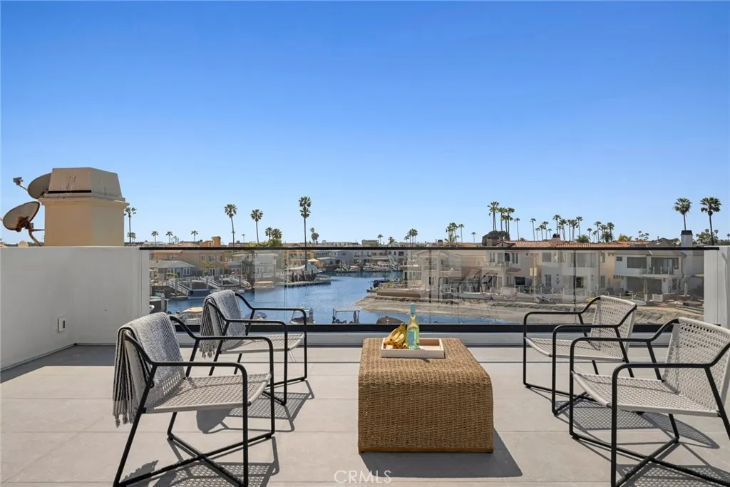 20 Balboa Coves, Newport Beach, California 92663 home-pic-53