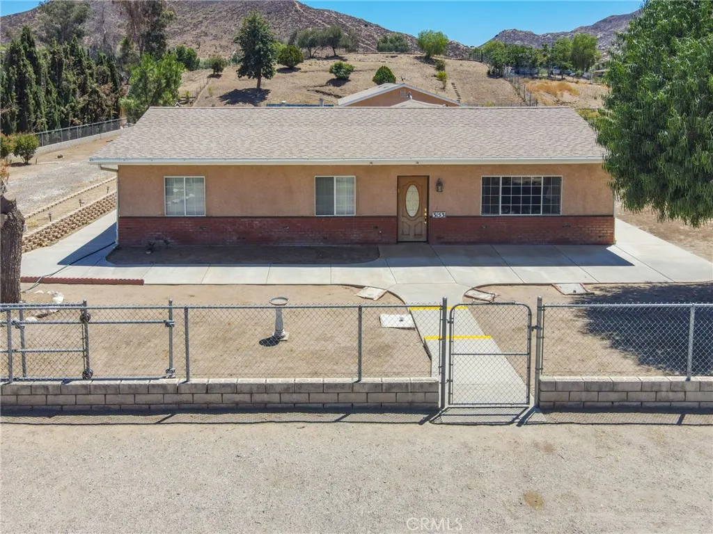 31531 Wakefield Avenue, Homeland, California 92548, 4 Bedrooms Bedrooms, ,2 BathroomsBathrooms,Residential,For Sale,Wakefield,IG25168184