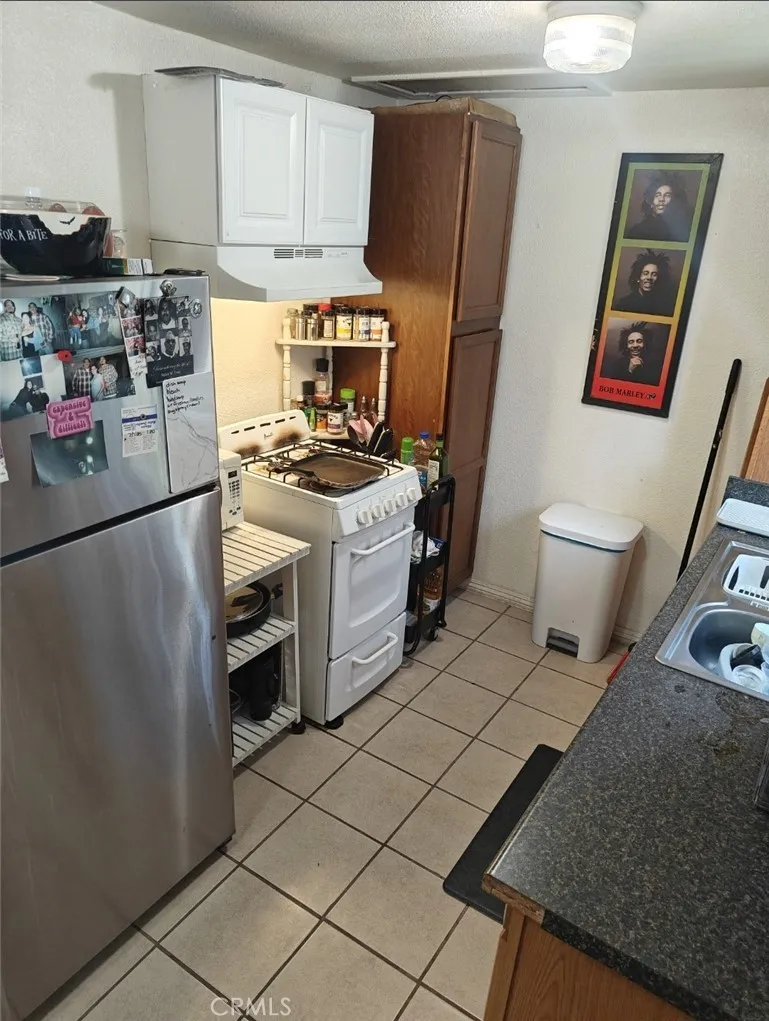2428 Vasquez Place, Riverside, California 92507 home-pic-7