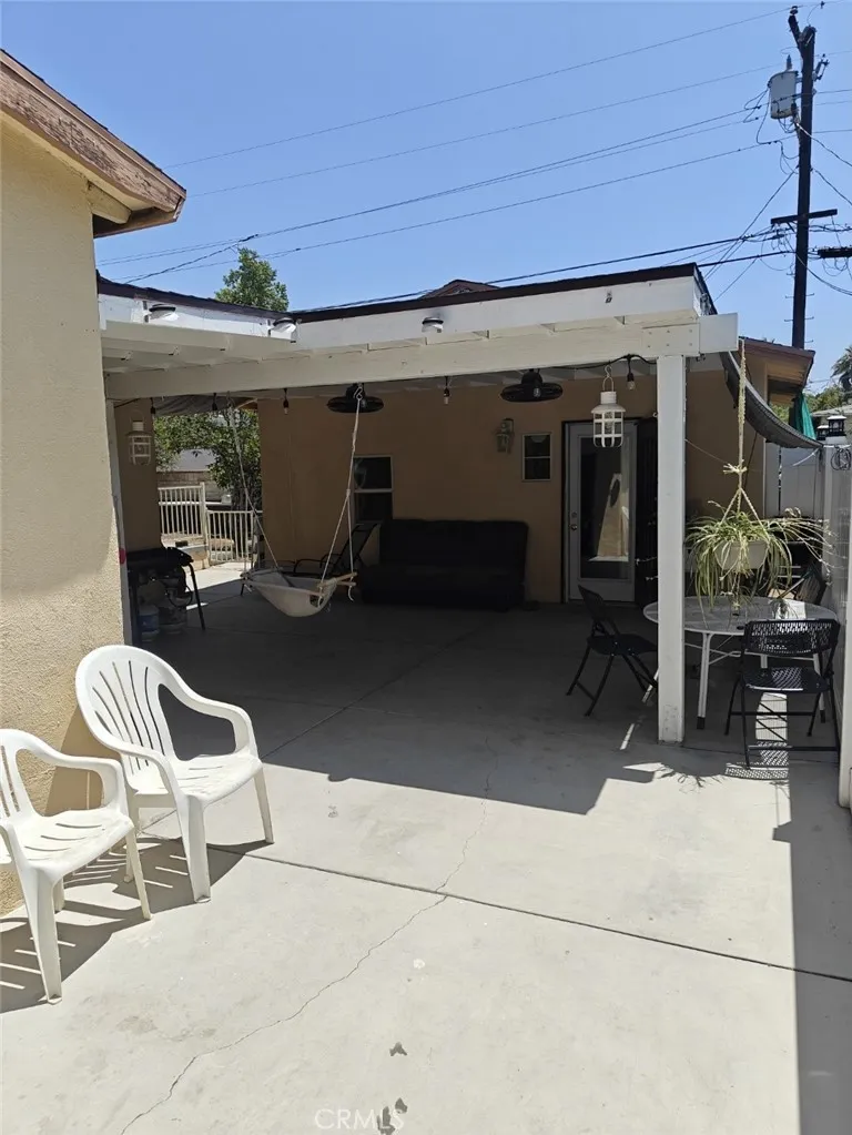 2428 Vasquez Place, Riverside, California 92507 home-pic-4