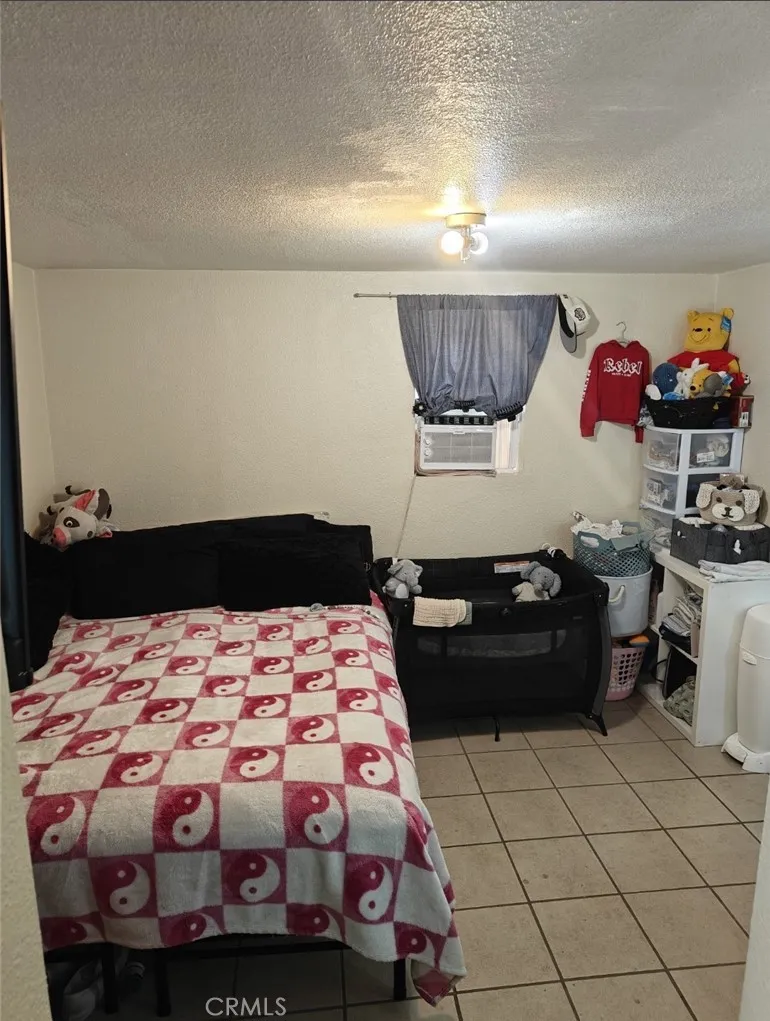 2428 Vasquez Place, Riverside, California 92507 home-pic-8