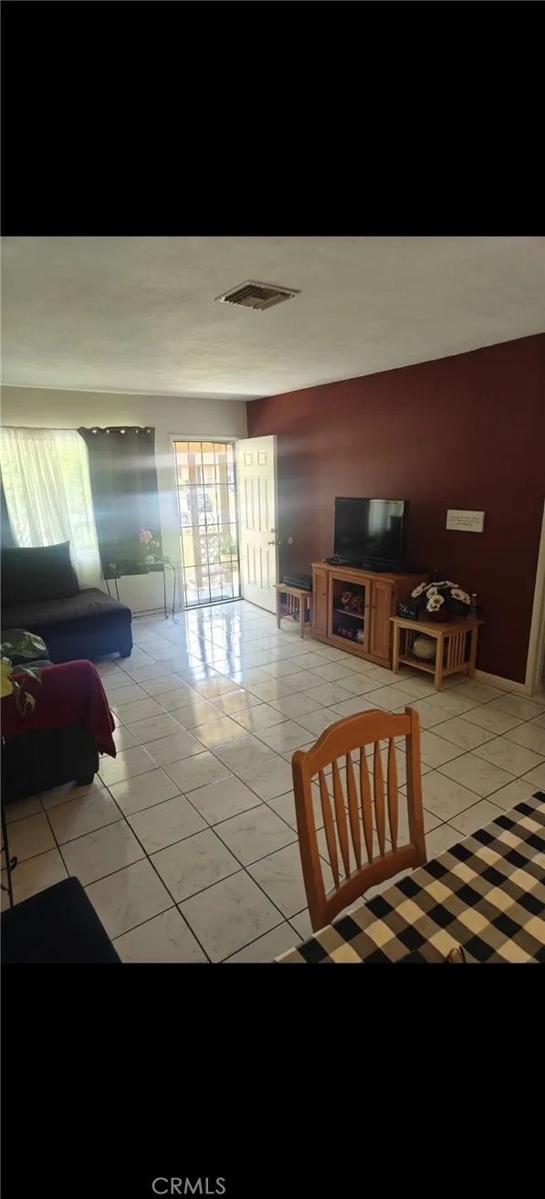2428 Vasquez Place, Riverside, California 92507 home-pic-12