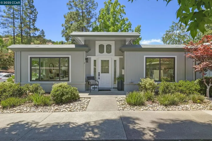 1133 Golden Rain Road 3, Walnut Creek, California 94595