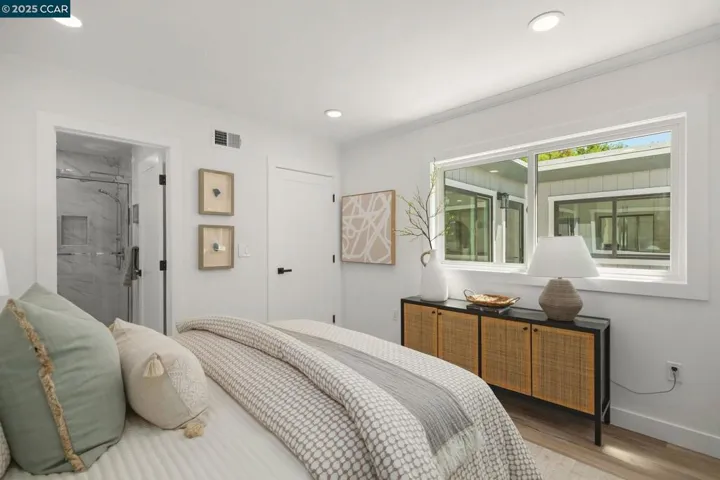 1133 Golden Rain Road 3, Walnut Creek, California 94595