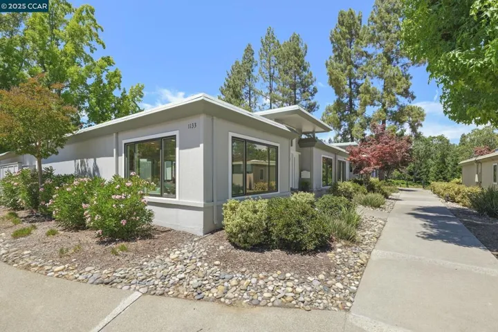1133 Golden Rain Road 3, Walnut Creek, California 94595