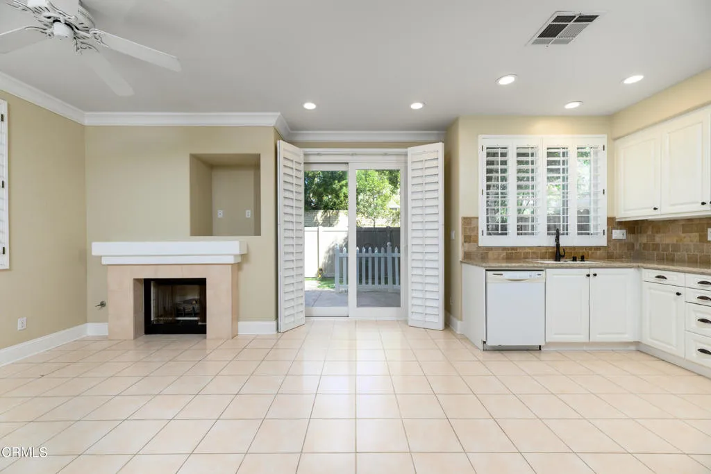 353 Via Cantilena, Camarillo, California 93012 home-pic-13