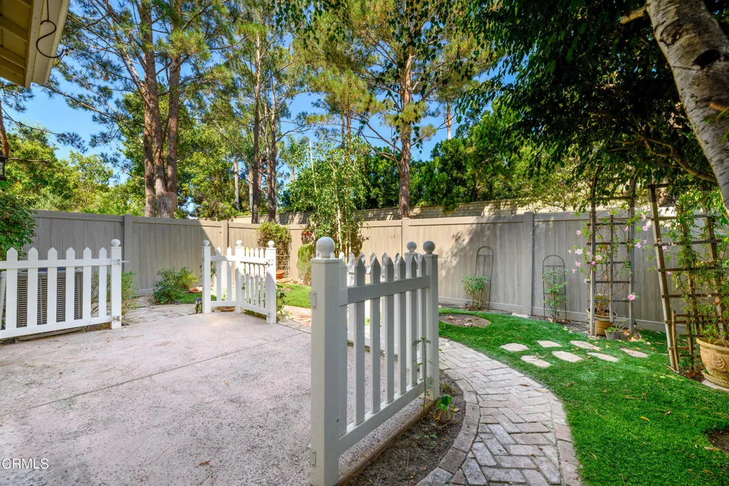 353 Via Cantilena, Camarillo, California 93012 home-pic-37