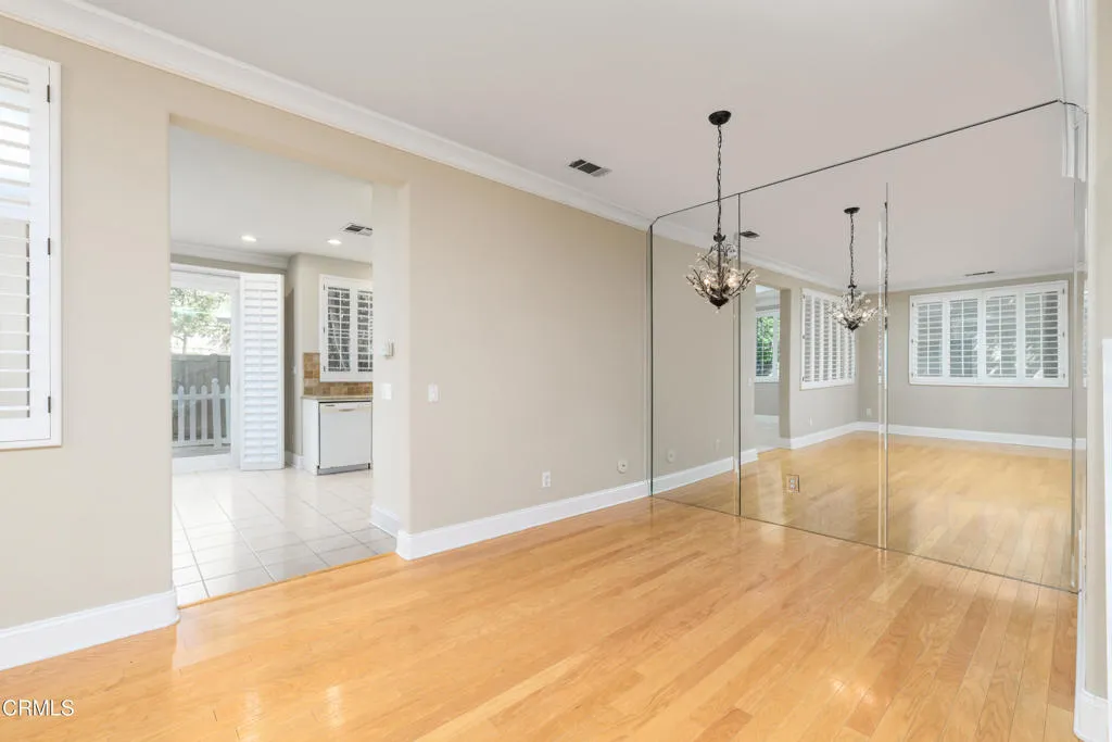 353 Via Cantilena, Camarillo, California 93012 home-pic-8