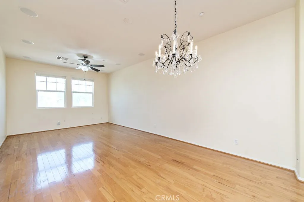 32 Clifford Lane, Ladera Ranch, California 92694 home-pic-6
