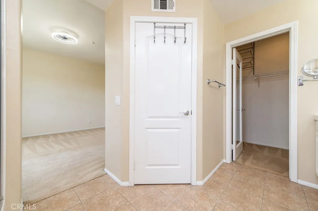 32 Clifford Lane, Ladera Ranch, California 92694 home-pic-19