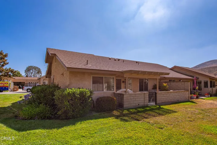 35111 Village 35 Camarillo-28
