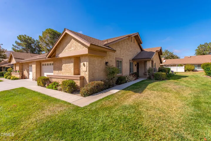35111 Village 35 Camarillo-2