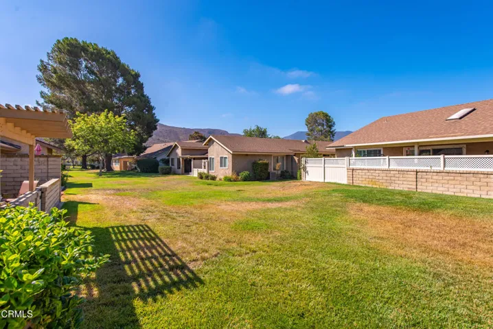 35111 Village 35 Camarillo-29