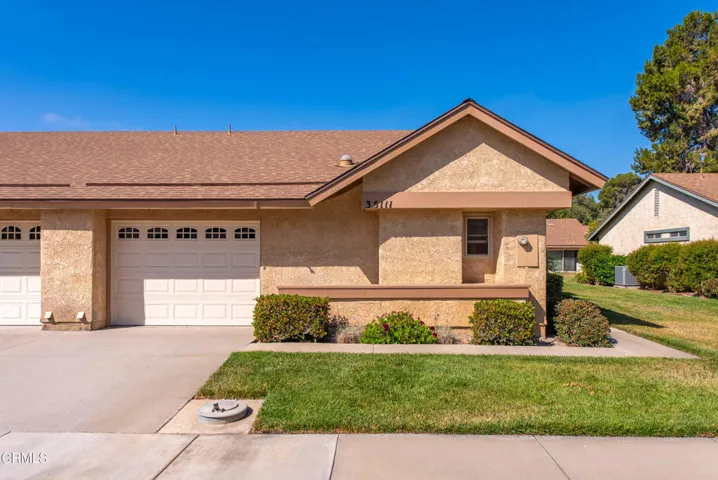 35111 Village 35 Camarillo-3