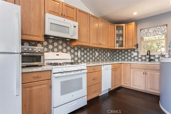 2852 Los Feliz Court, San Luis Obispo, California 93401