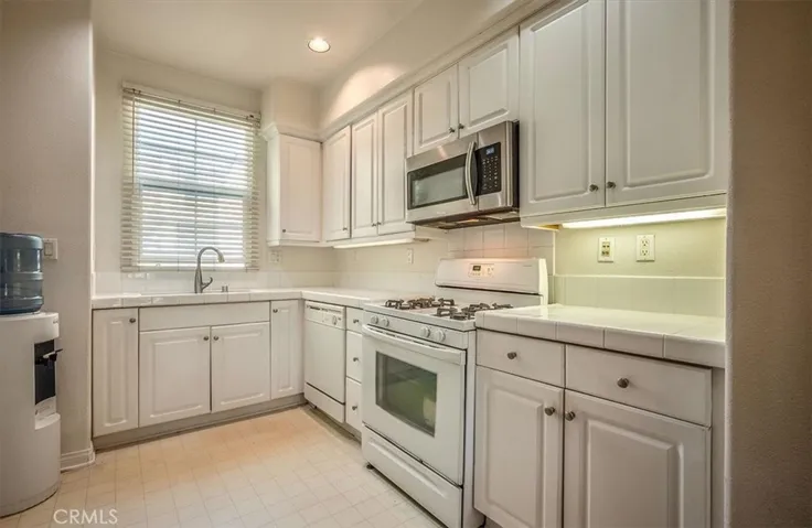 125 S Heartwood Way, Anaheim, California 92801