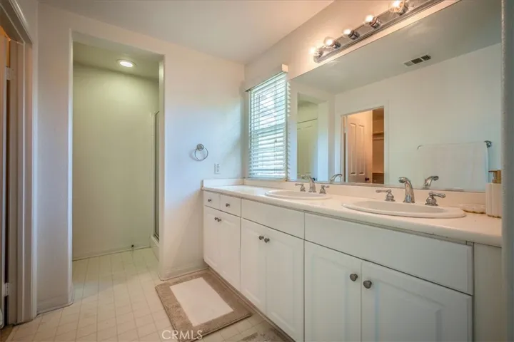 125 S Heartwood Way, Anaheim, California 92801