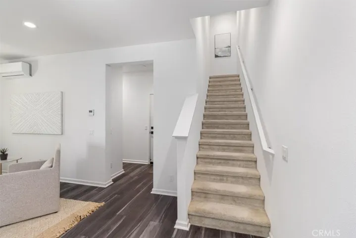 658 S Motif Street, Anaheim, California 92805