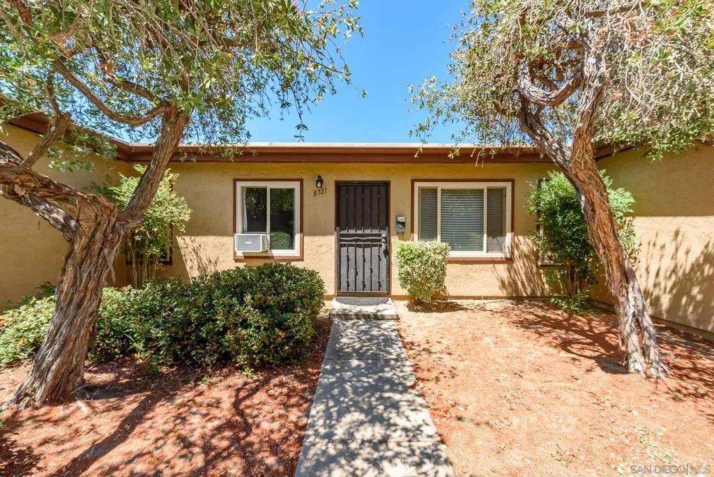 8721 Wahl St, Santee, California 92071 home-pic-0
