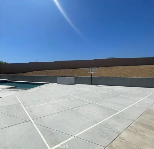 1204 Arbenz Circle, Corona, California 92881