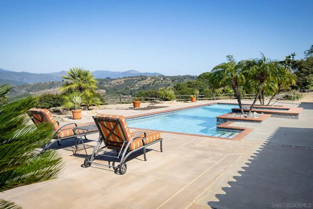 36591 Carney Rd, Valley Center, California 92082 home-pic-34