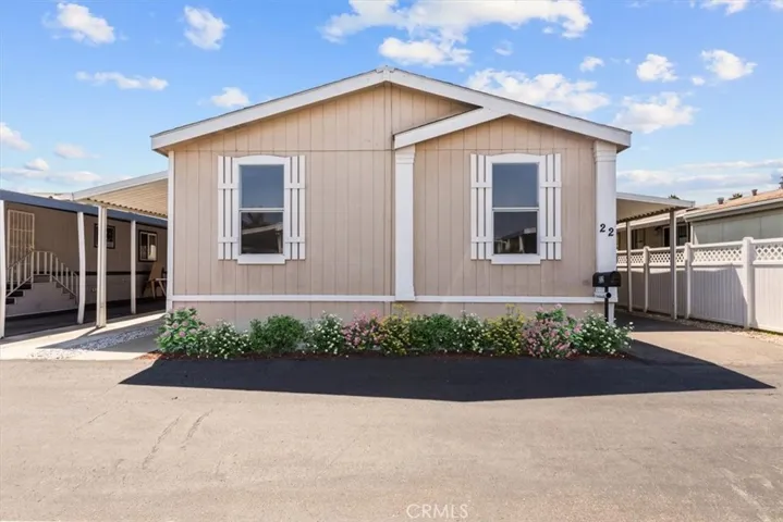 front of home staged
