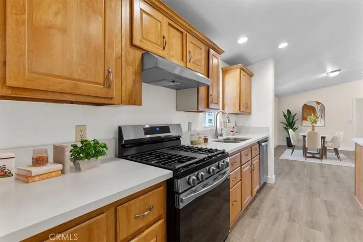 kitchen-staged