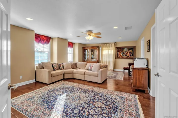 5398 Shannon Ridge Ln, San Diego, California 92130