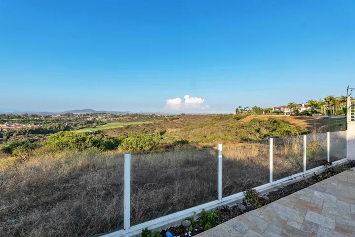 5398 Shannon Ridge Ln, San Diego, California 92130