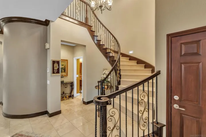 5398 Shannon Ridge Ln, San Diego, California 92130