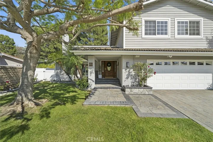 994 S La Salle Circle, Anaheim Hills, California 92807