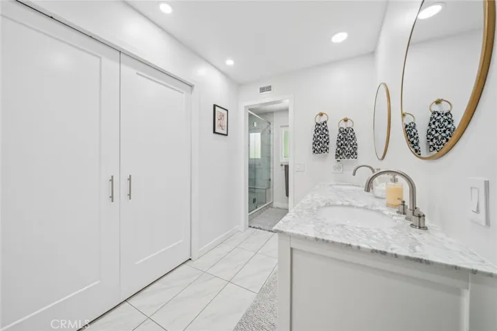 994 S La Salle Circle, Anaheim Hills, California 92807