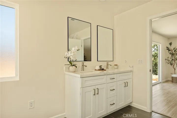 30777 E Sunset Drive S, Redlands, California 92373