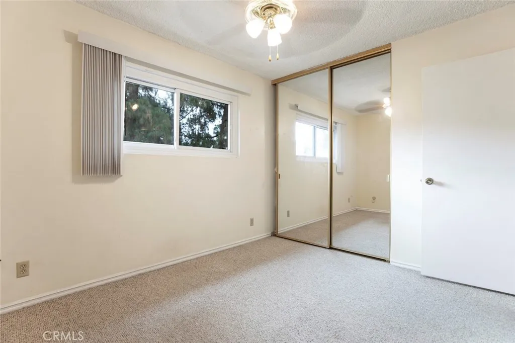 6700 Hillpark Drive 302, Los Angeles, California 90068 home-pic-11