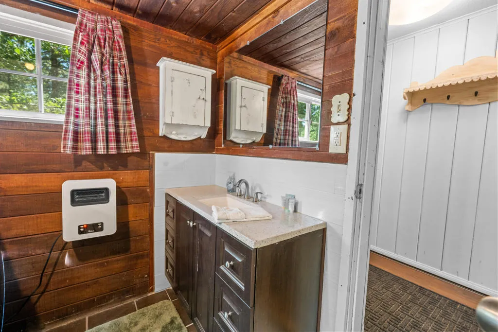 774 Eureka Drive, Big Bear, California 92315 home-pic-20