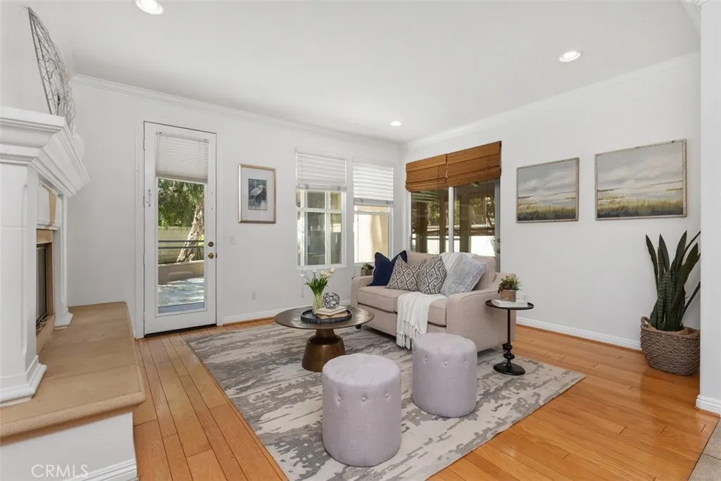 6632 Cedarwood Drive, Huntington Beach, California 92648 home-pic-15