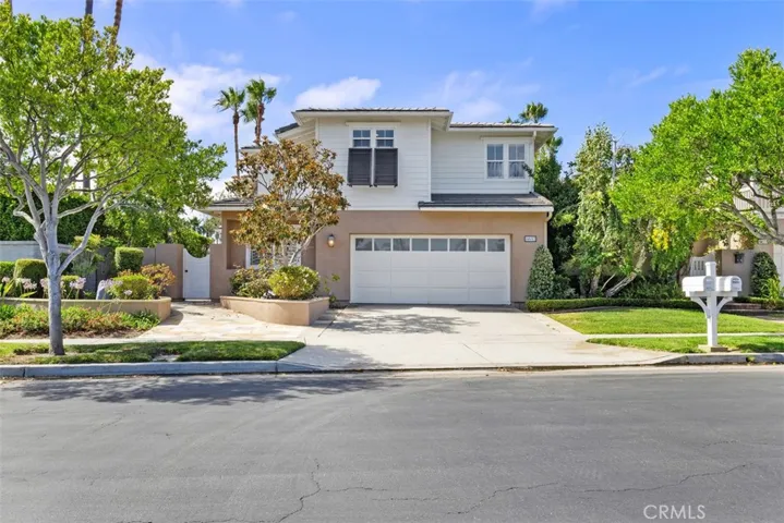 6632 Cedarwood Drive, Huntington Beach, California 92648