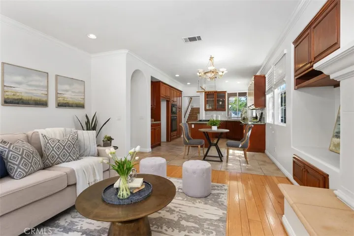 6632 Cedarwood Drive, Huntington Beach, California 92648