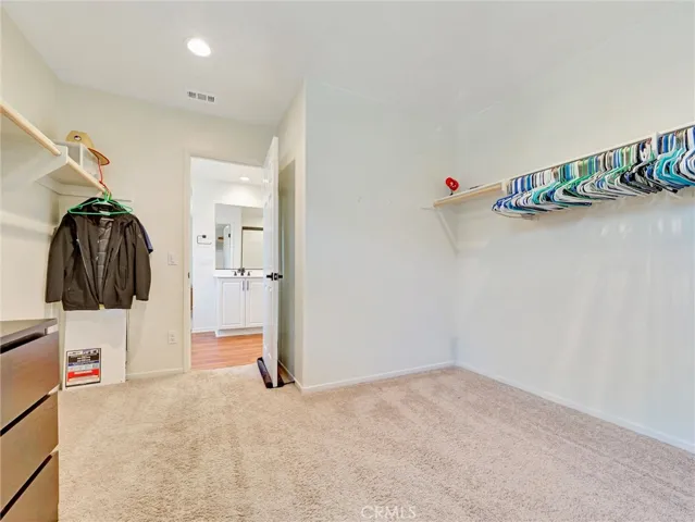 *Huge Walk-in Closet in Master bedroom