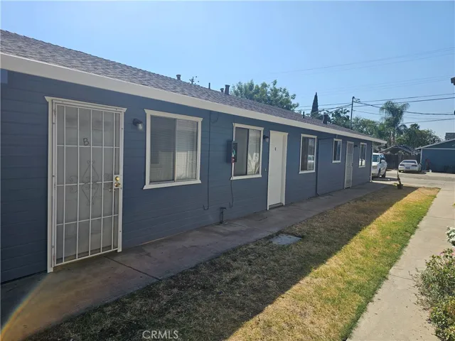 924 W 13th, Merced, California 95341