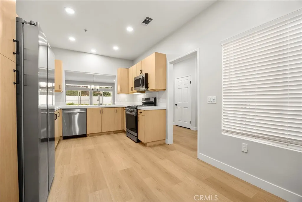 21658 Paseo Maravia, Mission Viejo, California 92692 home-pic-13