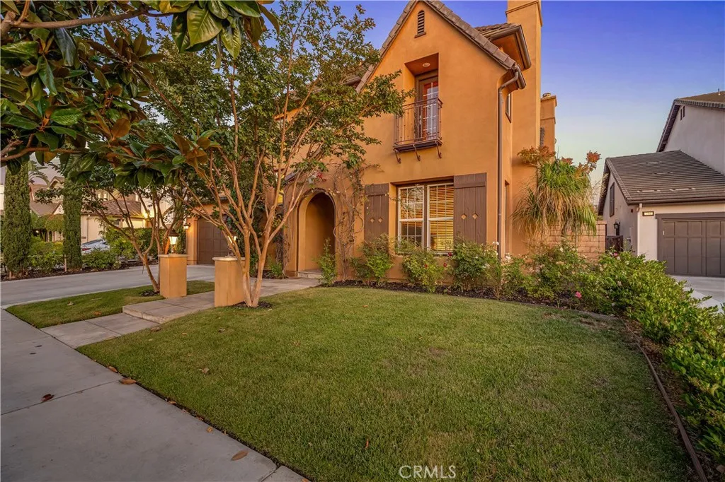780 W Aster Place, Santa Ana, California 92706, 5 Bedrooms Bedrooms, ,5 BathroomsBathrooms,Residential,For Sale,Aster,PW25163752