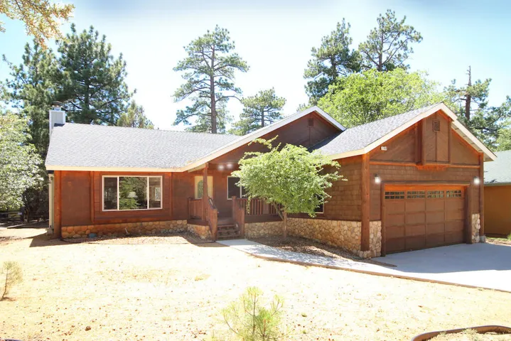 exterior-1_54679810935_o