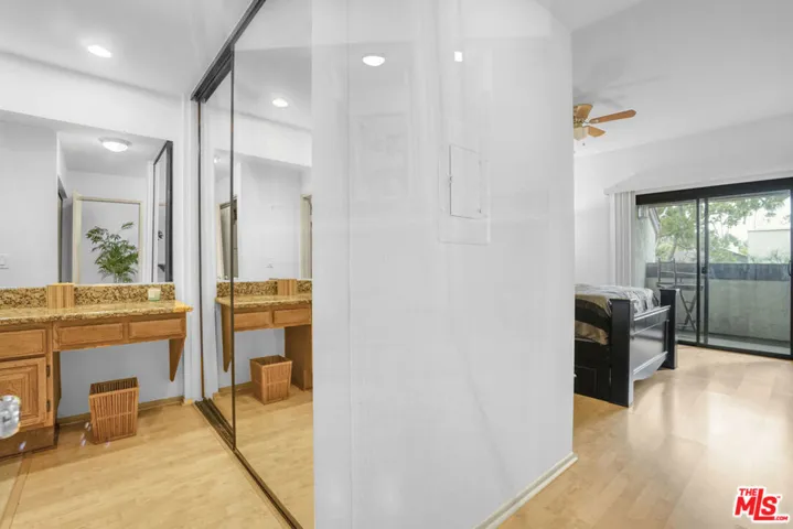 8675 Falmouth Avenue 306, Playa Del Rey, California 90293